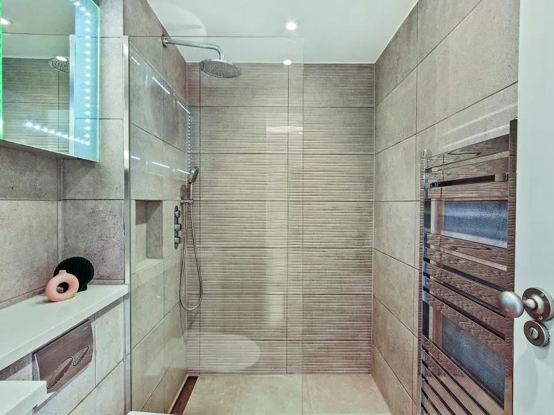 Premium Serviced Apartment Cleveland Street