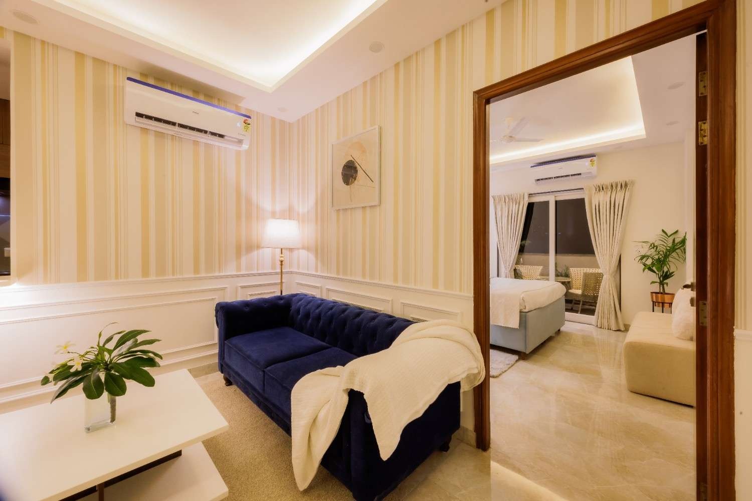 Luxury Serviced Apartment Sushant Lok Phase I