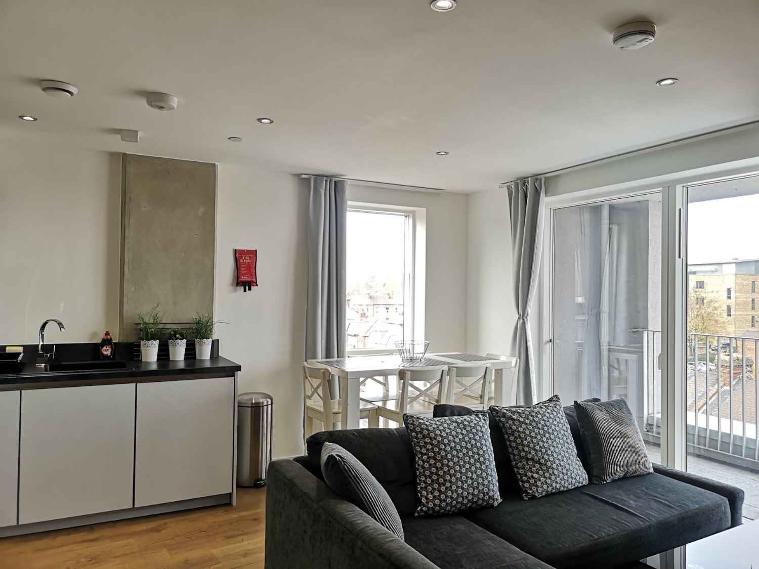 Premium Serviced Apartment Watford Junction