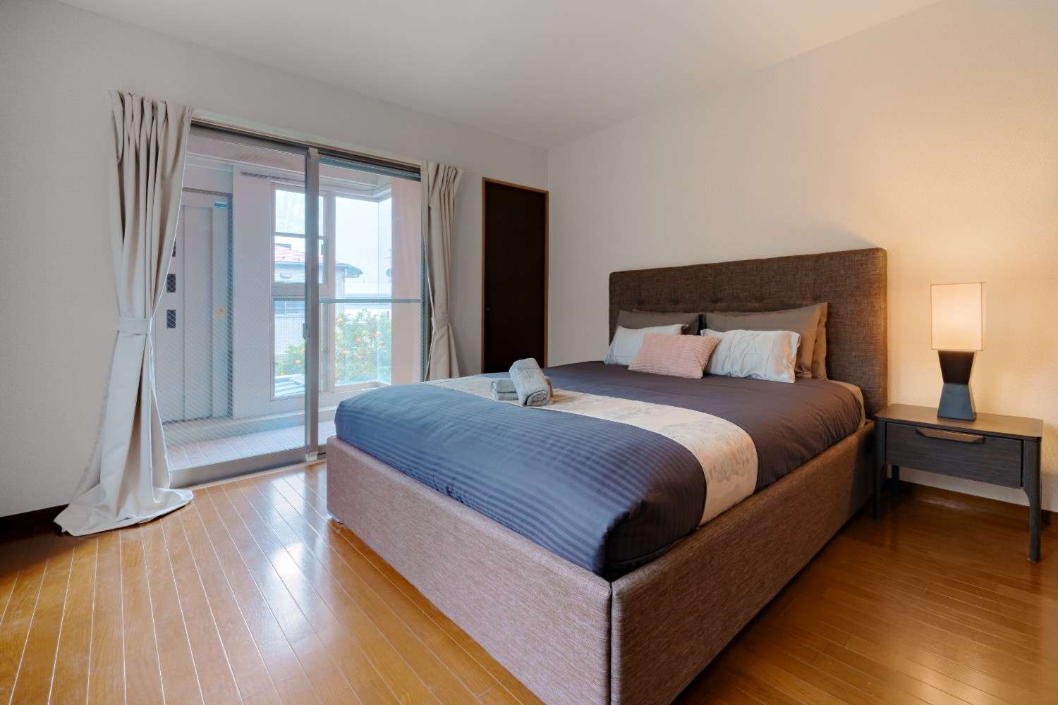 Premium Serviced Apartment Mita Hillside