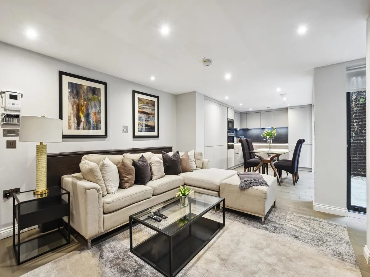Apartment 1