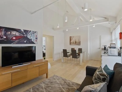 Premium Serviced Apartment West Street