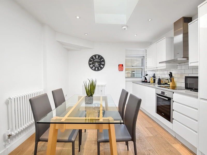 Premium Serviced Apartment Berwick Street