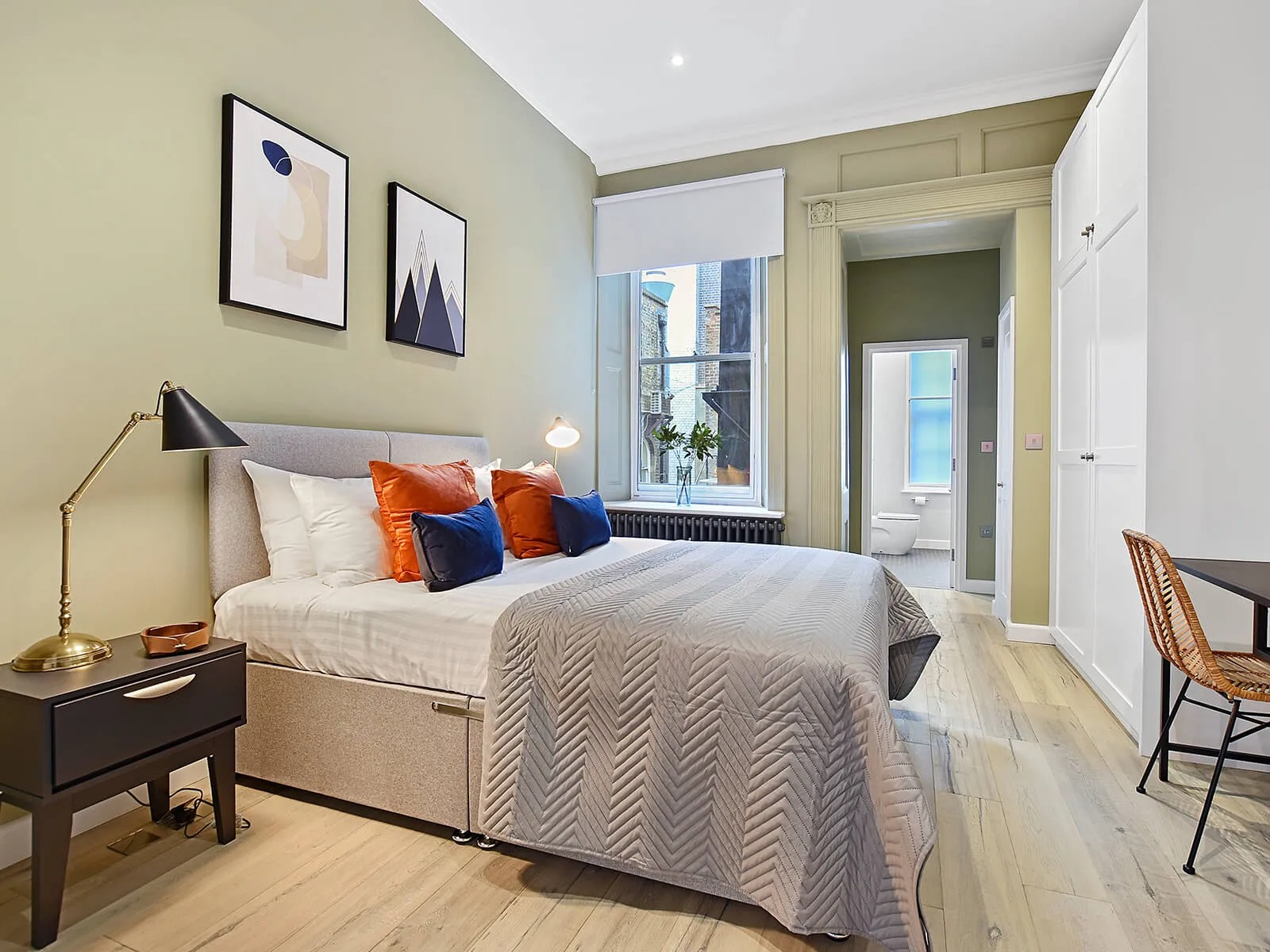 Premium Serviced Apartment Gerrard Place