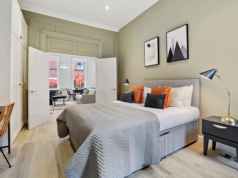 Premium Serviced Apartment Gerrard Place