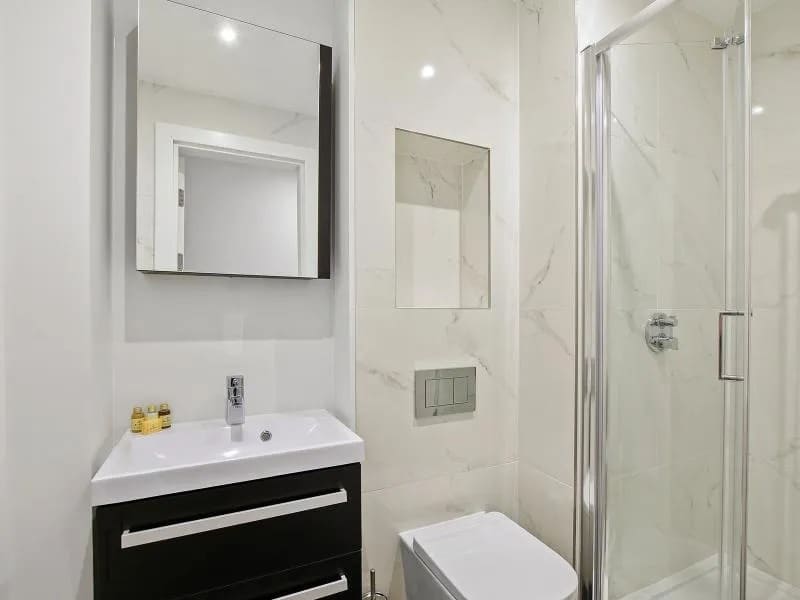 Premium Serviced Apartment Queen Victoria Street, Reading