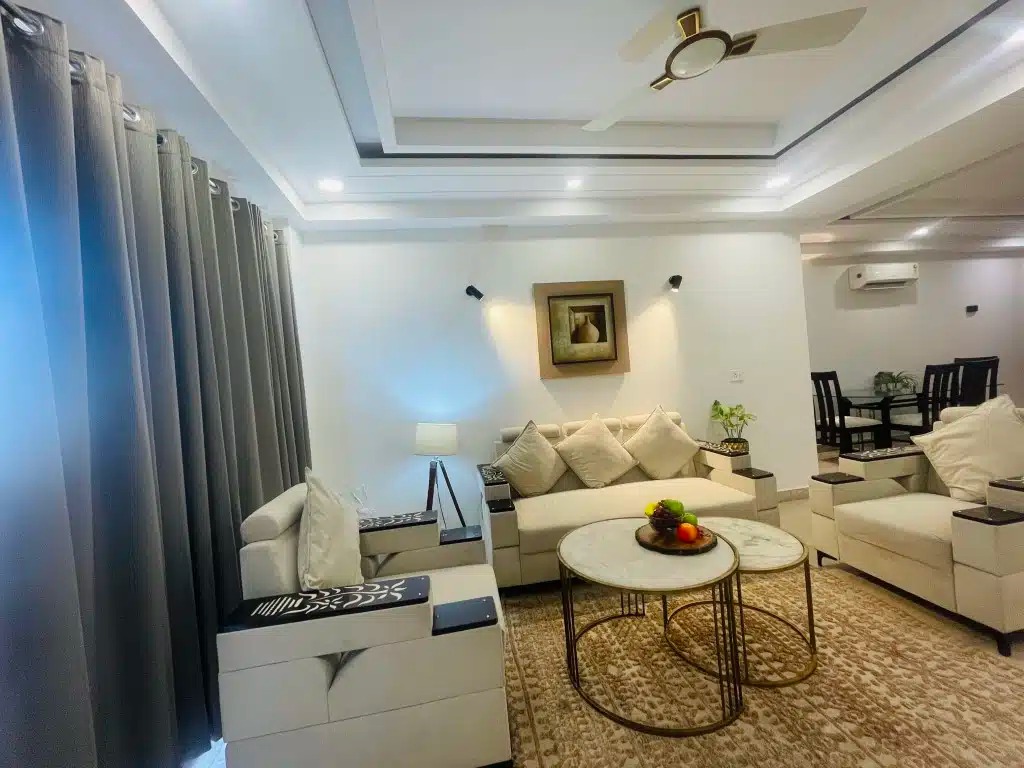 Premium Serviced Apartment Ardee City