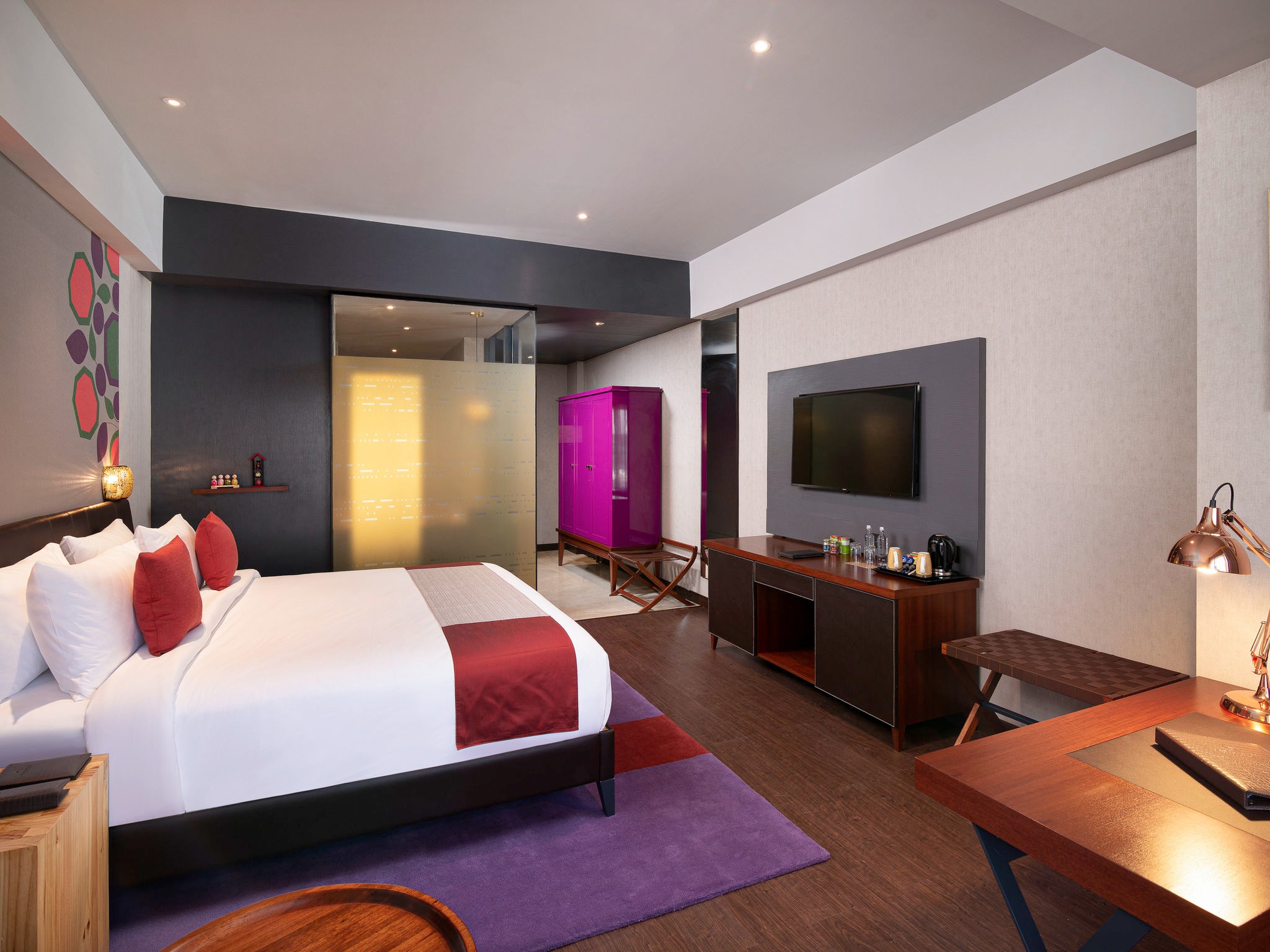 Luxury Serviced Apartment Gopalan Mall