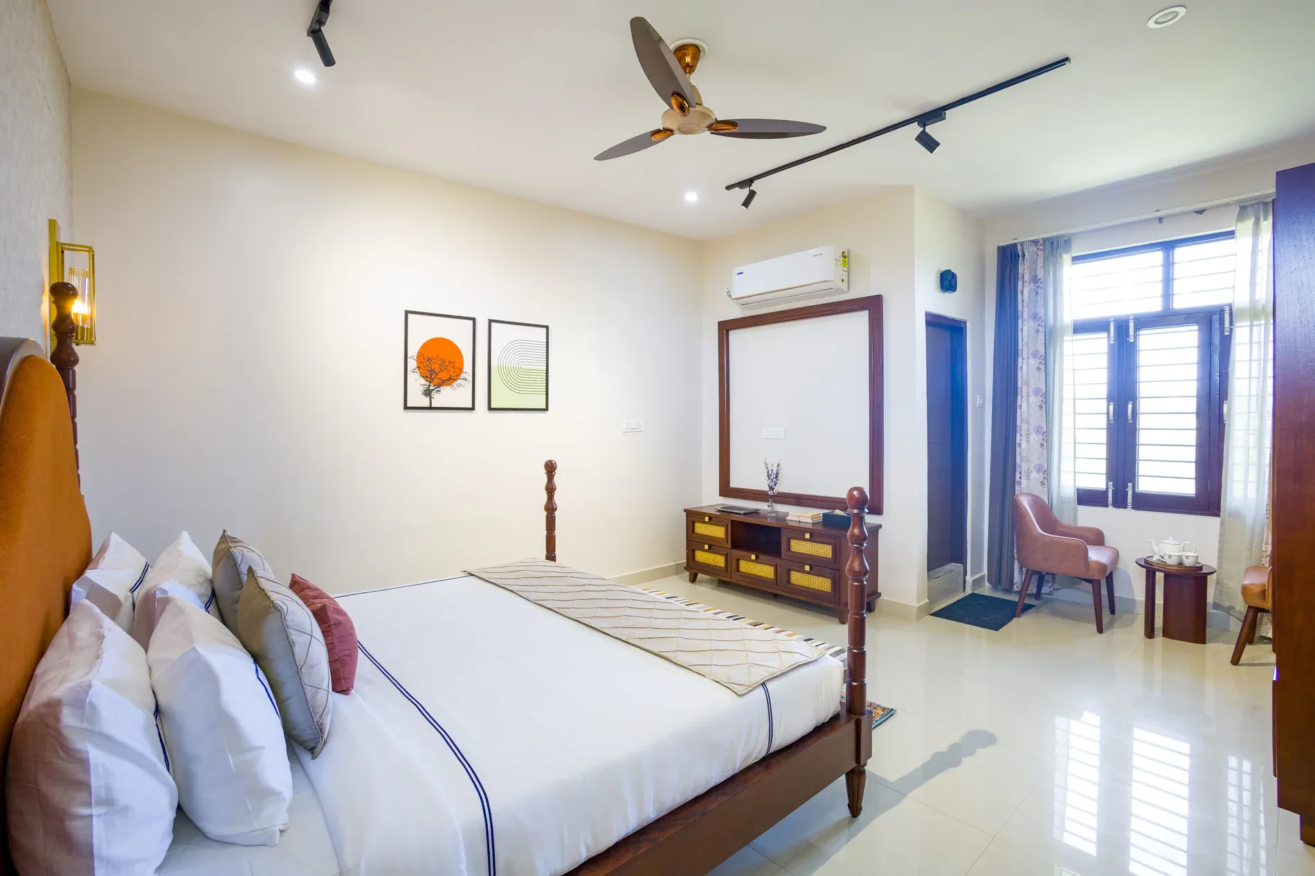 Palampur Villa Hillside 1-Room Retreat
