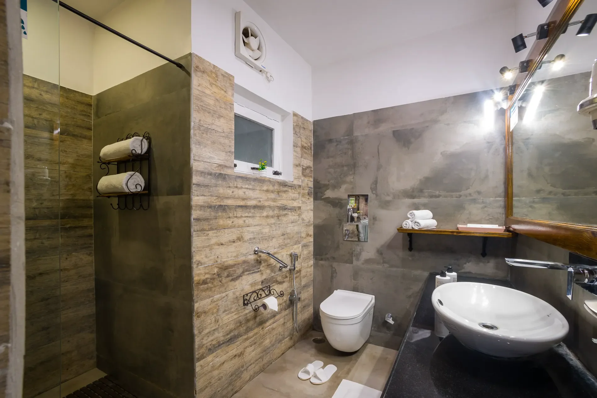 Farsauli 1°| Pet-friendly 3-BHK Hillside Getaway With Gazebo