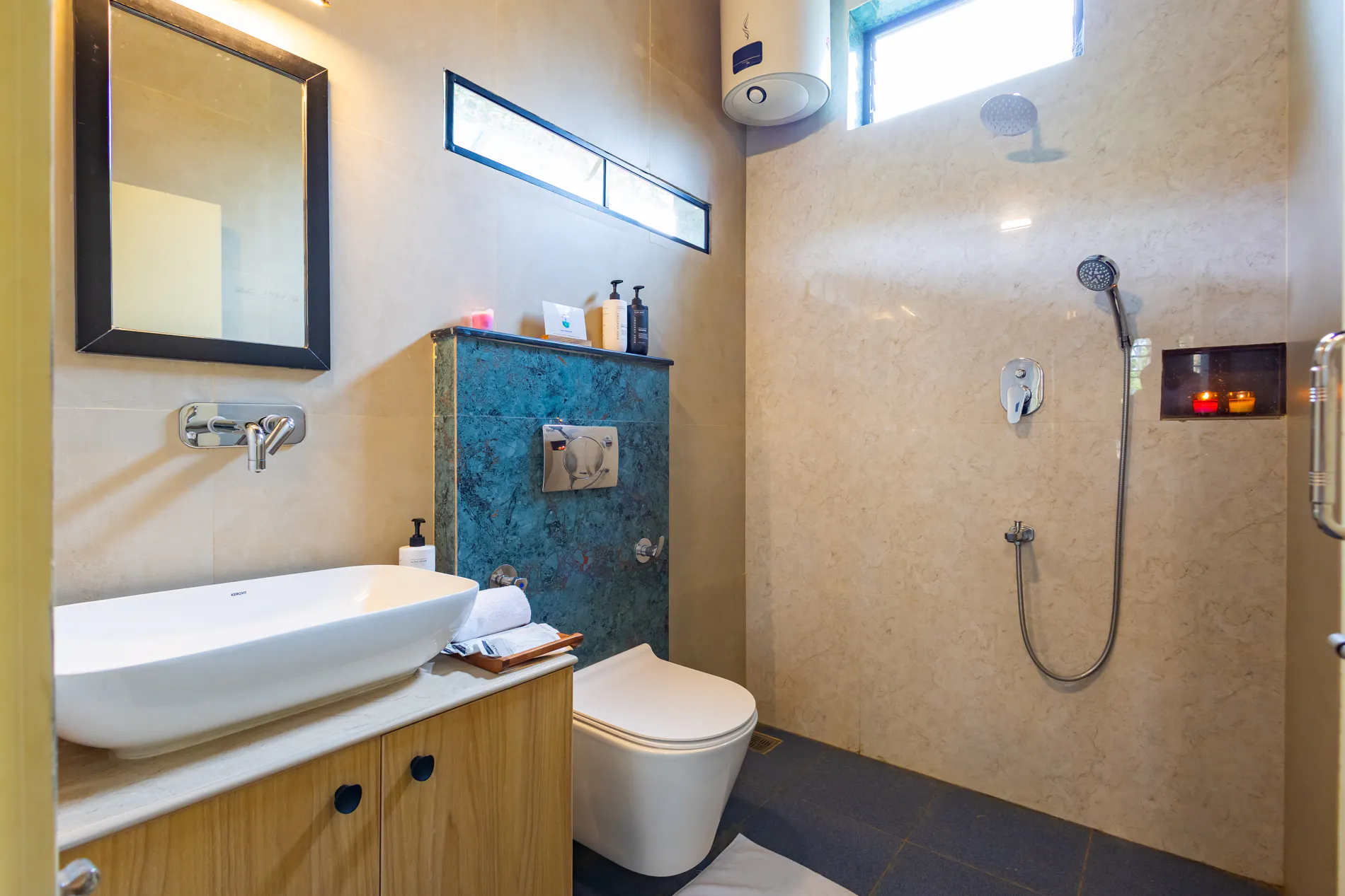 Avocado Cottages Cozy Room | Pet-friendly