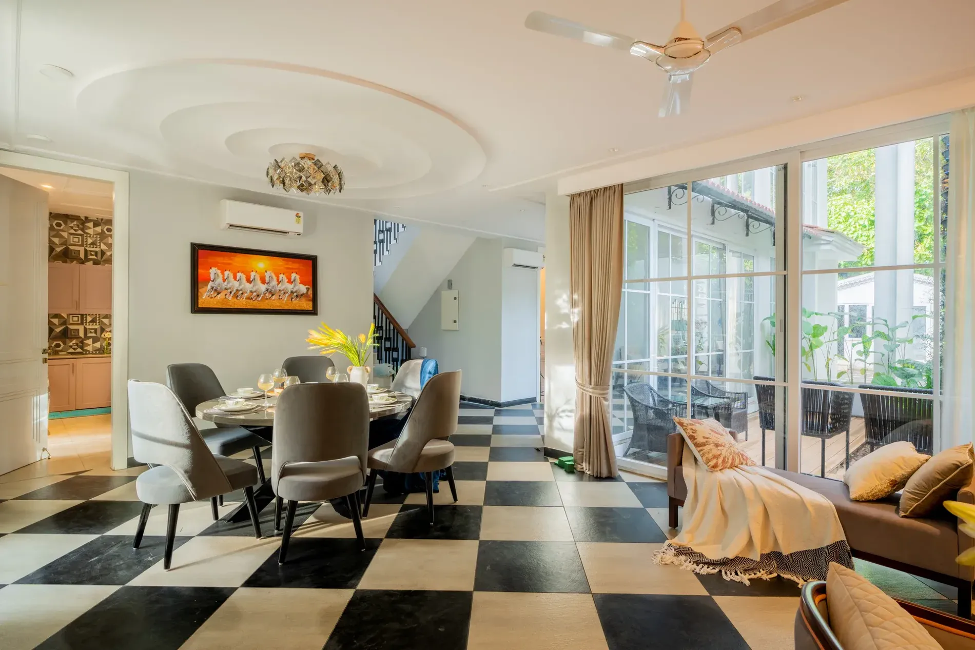 Suntuarios Casa Ikkebana | 4-BHK | Pvt Pool | Jacuzzi | Bar