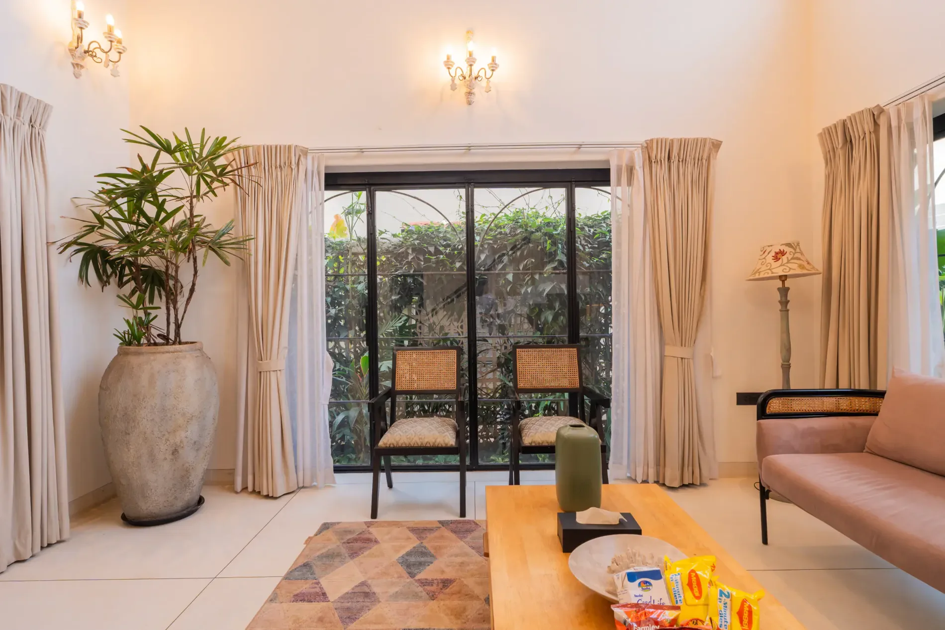 Bogenvilla | Luxe 3-BHK Villa Near Popular Beaches With Private Pool - 15