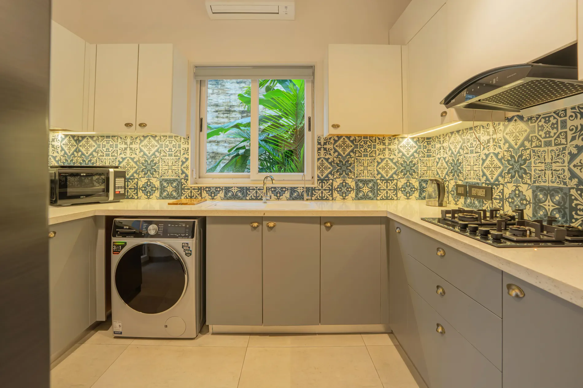 Casa Del Mar | Elegant 4-BHK Villa with Pool, Bars, TV Lounge, Gazebo & Terraces - 16