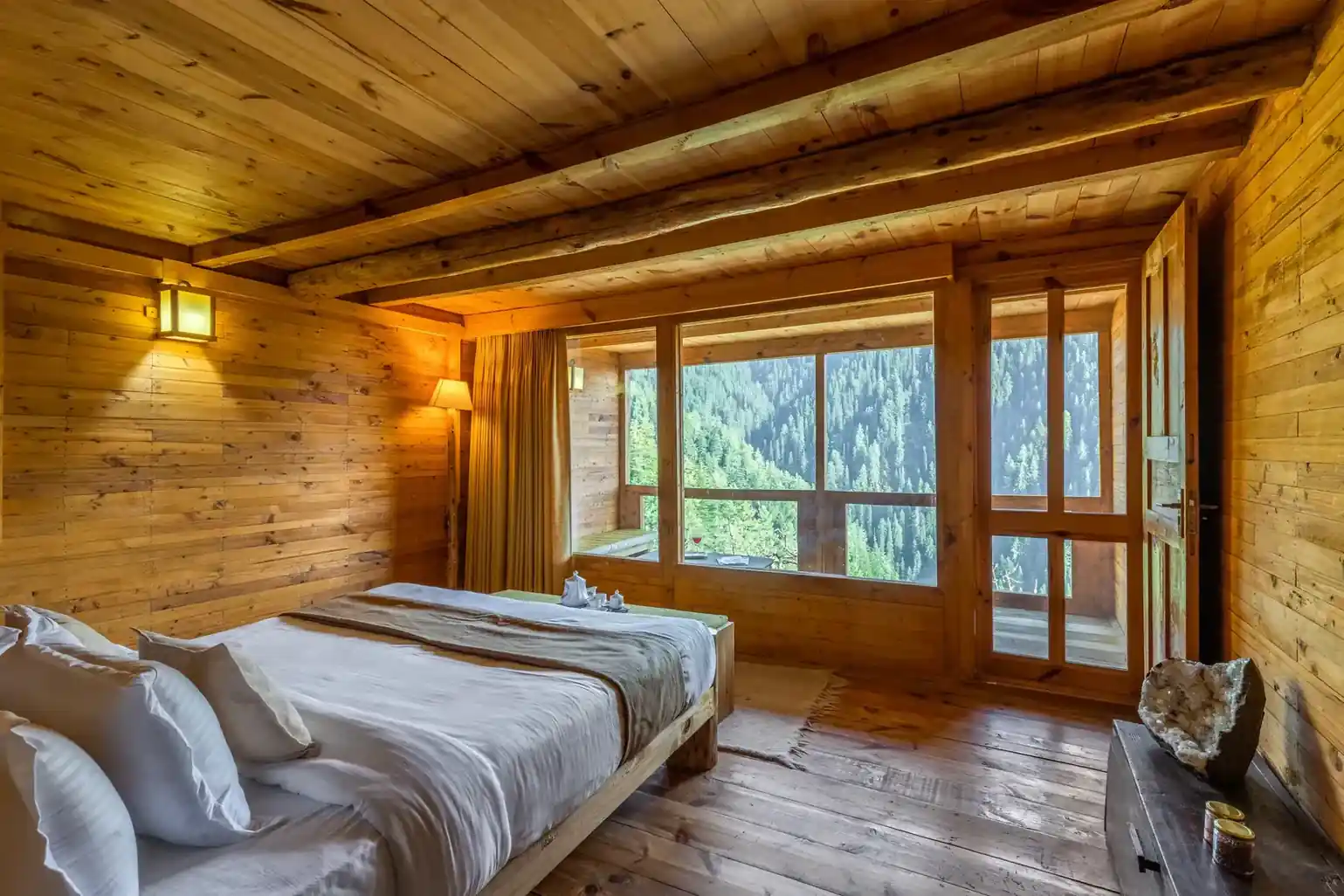 Silvana | Pet-friendly 3-Bedroom Retreat