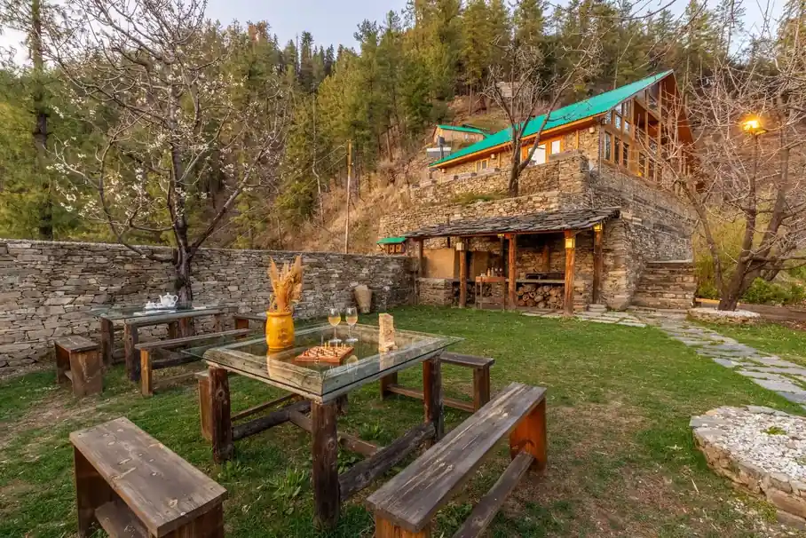 Silvana | Pet-friendly 3-Bedroom Retreat