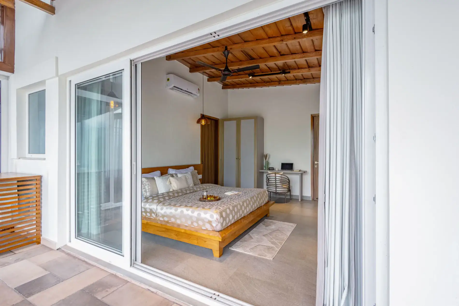 Antarmann Casa Ember | 2-BHK | Terrace | Lake View
