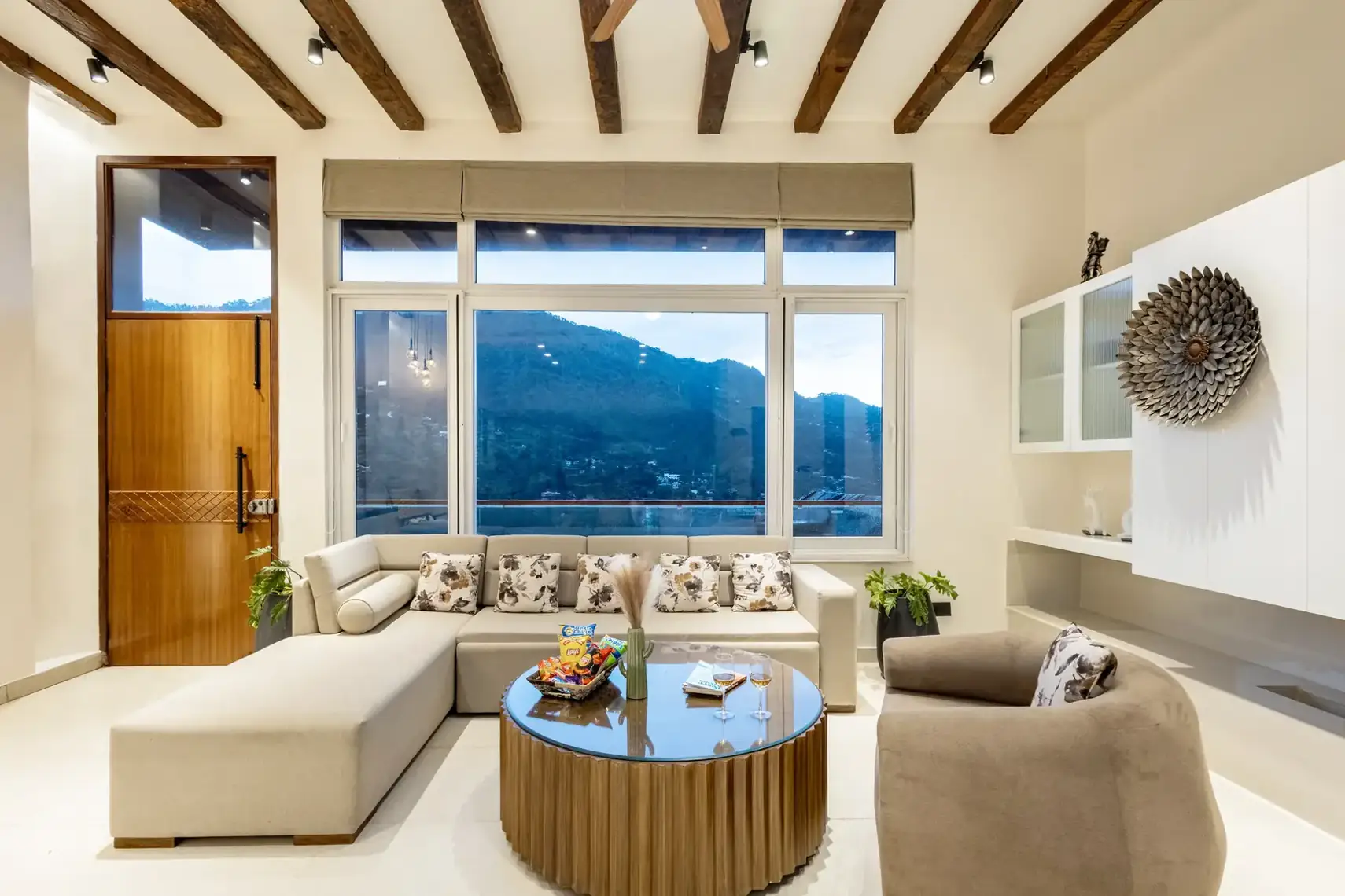 Antarmann Casa Nova | 4-BHK | Lake View
