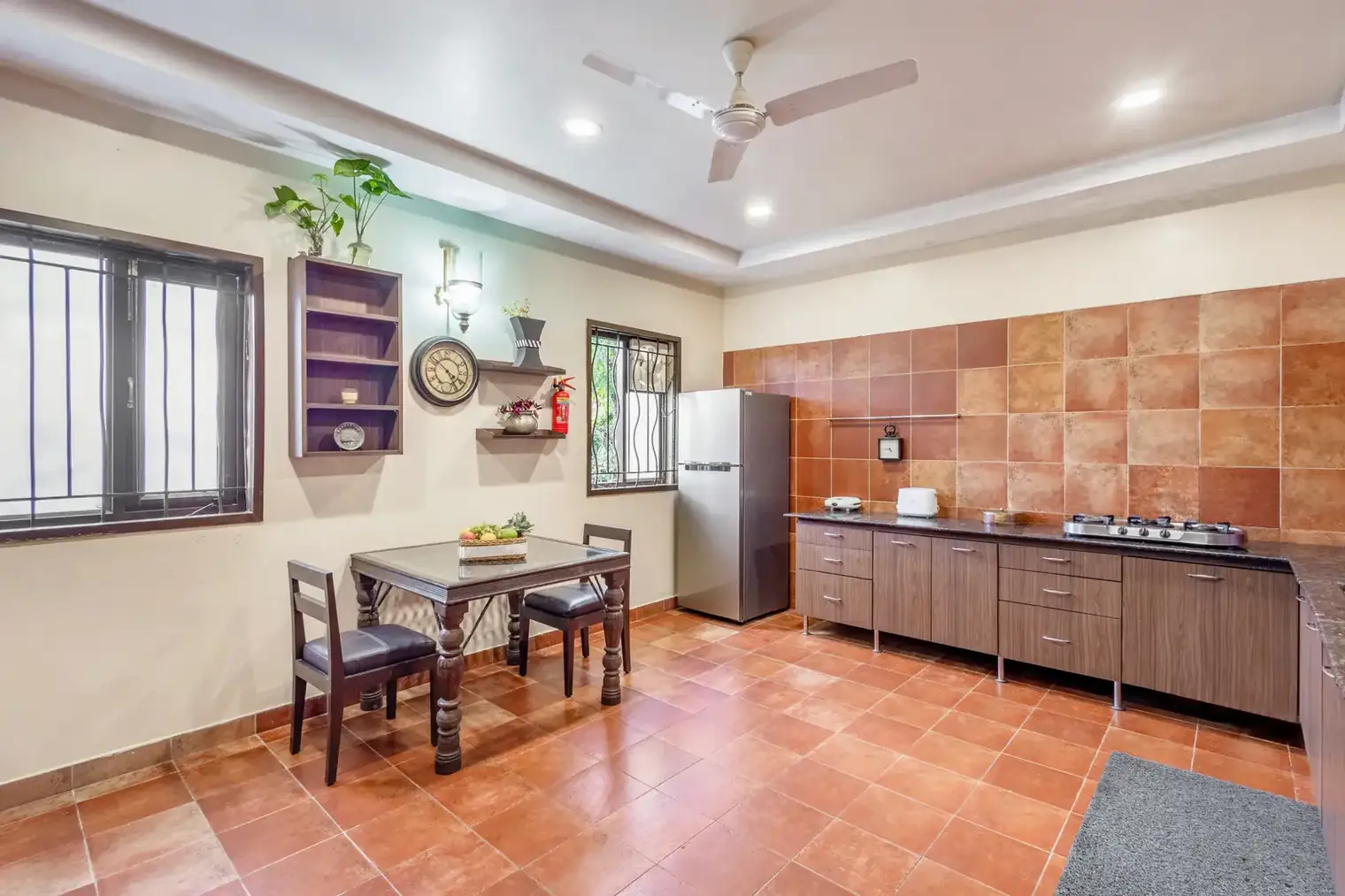 Lakeview Manor | Charming 5-BHK Lakeside Retreat