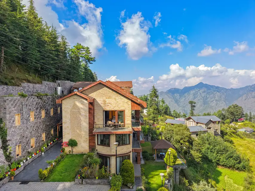 Aranya Himalayan Retreat | 5 BHK Pet-Friendly