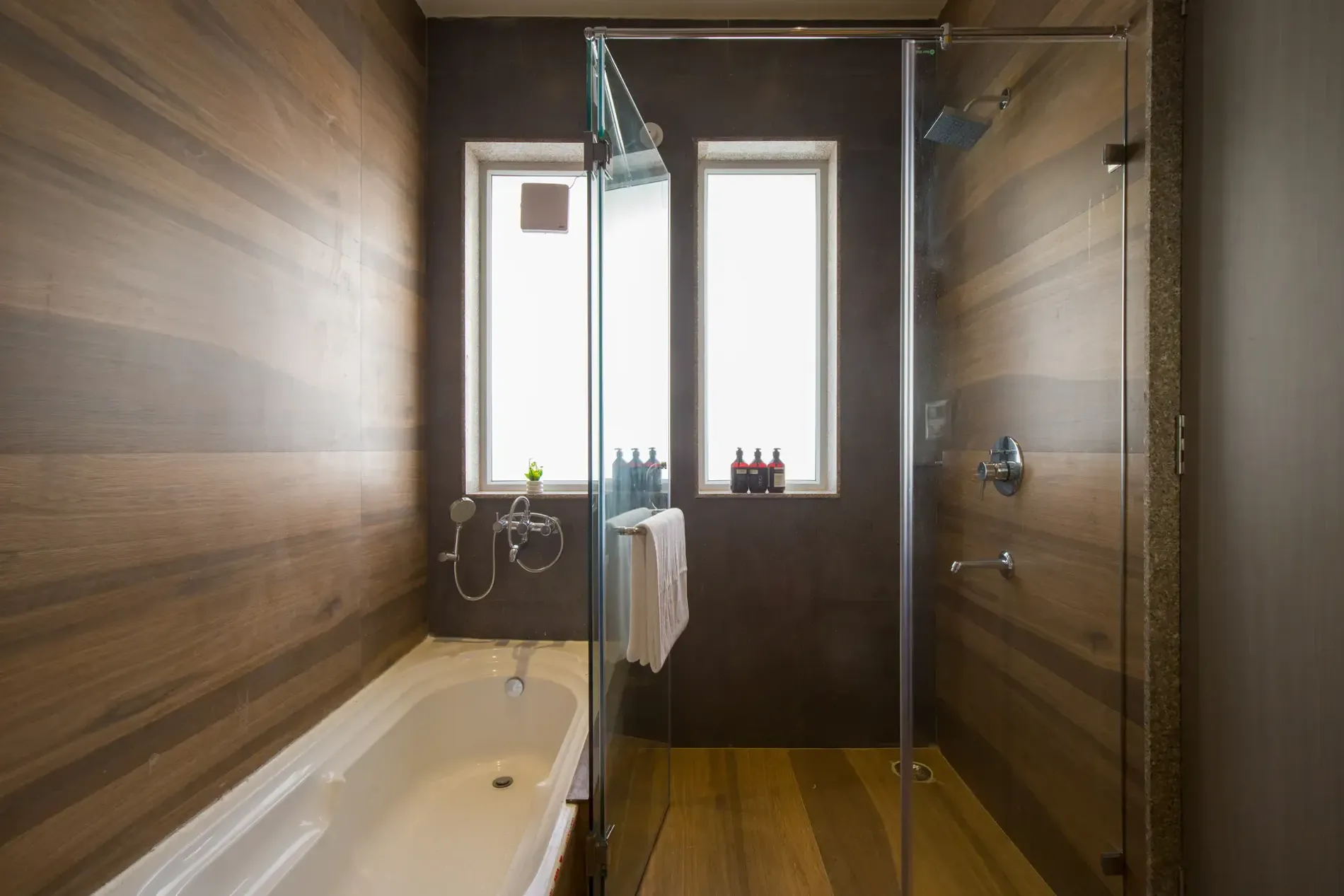Elite Sereno | Luxe 4-BHK Villa With Pvt Pool & Garden - 6