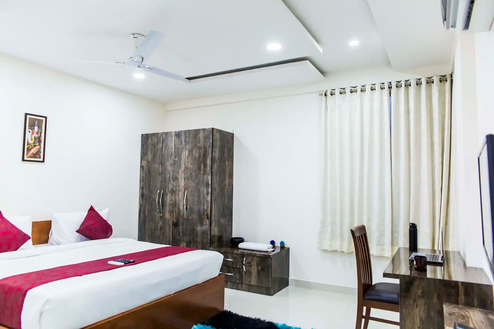 Premium Serviced Apartment Lotus Pond Jubilee Hills