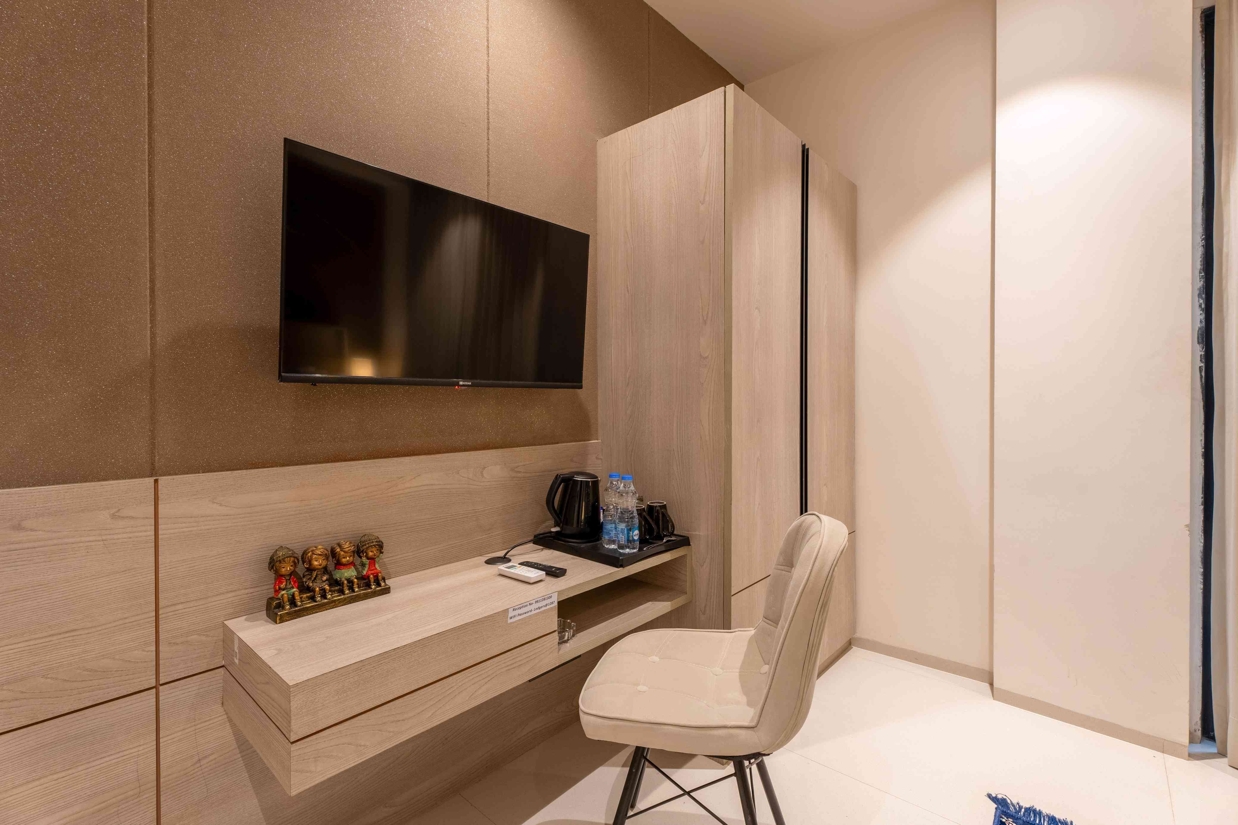 Premium Serviced Apartment Sector 57