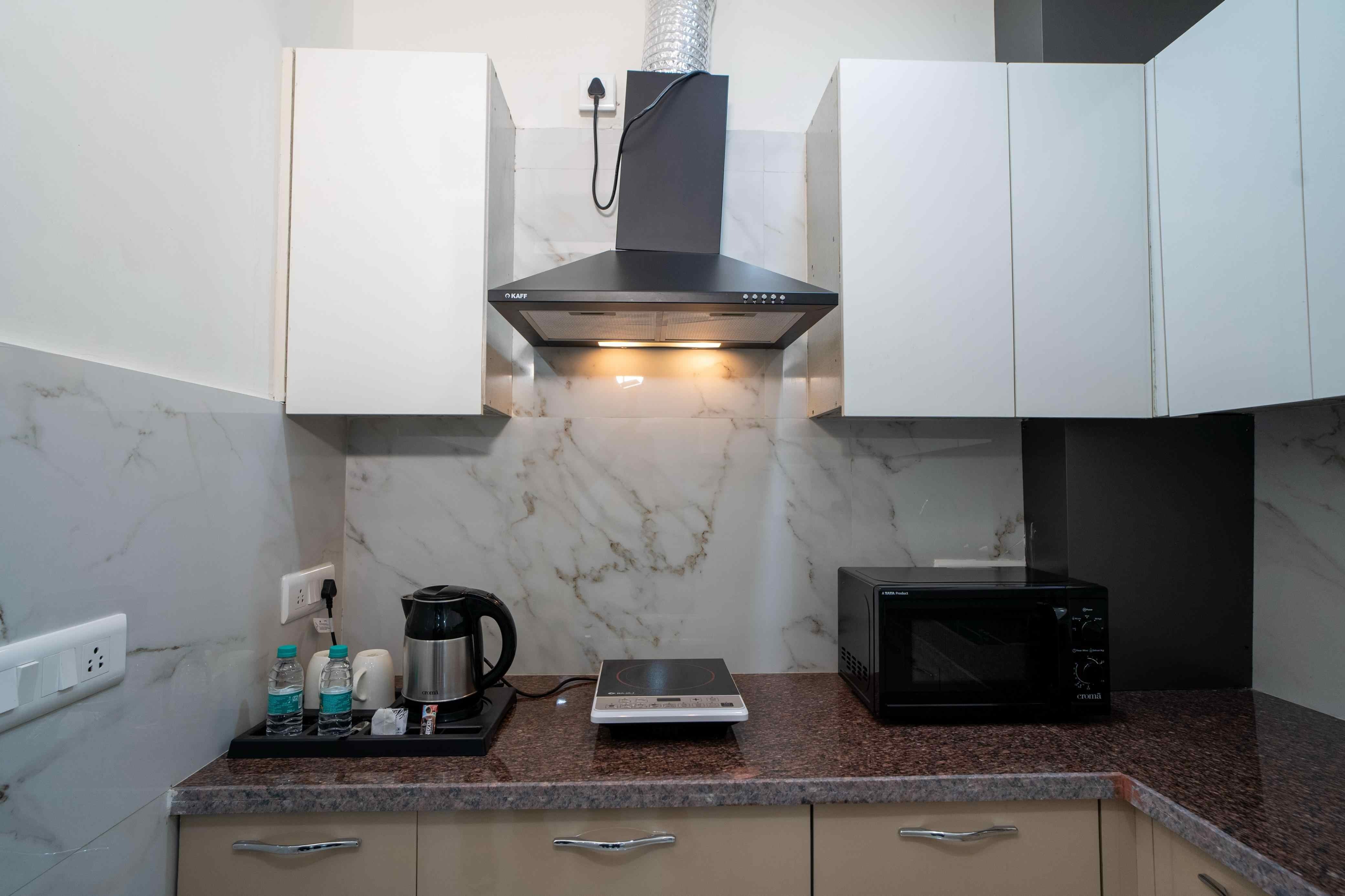 Premium Serviced Apartment Sector 28