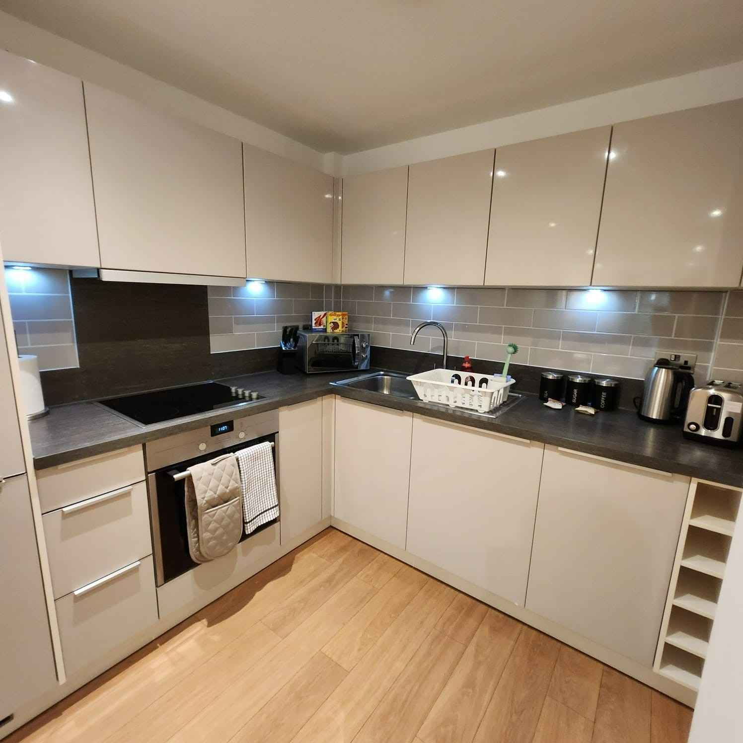 Premium Serviced Apartment Ruislip Pembroke