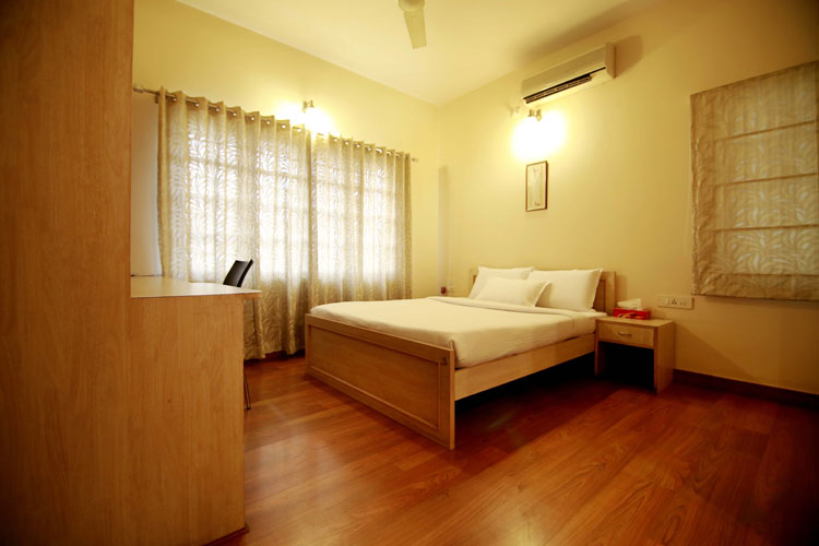 Standard Serviced Apartment Richmond Town