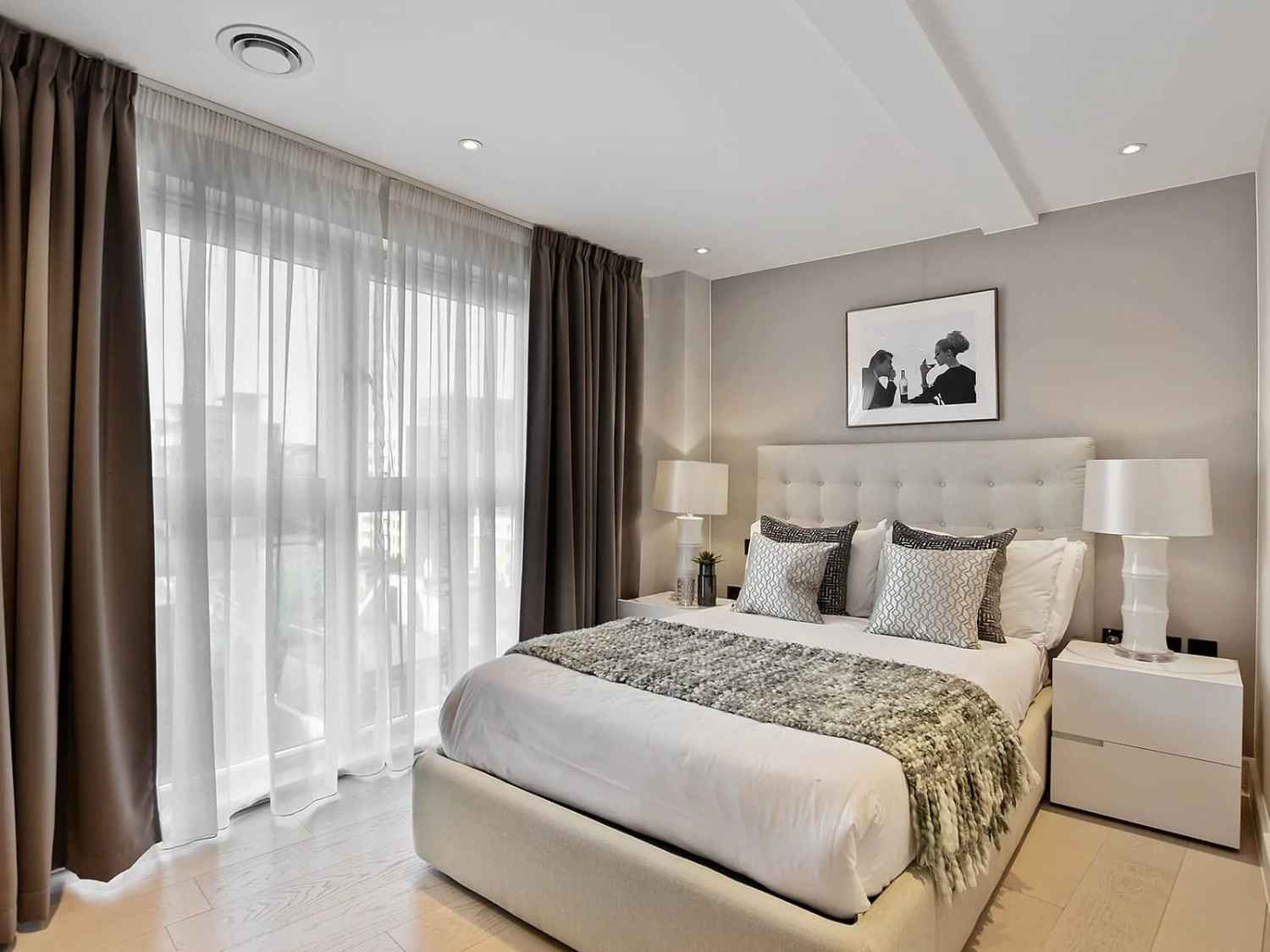 Premium Serviced Apartment VAUXHALL BRIDGE ROAD