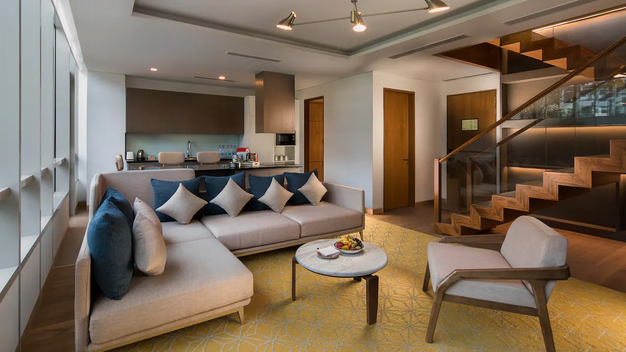 Luxury Serviced Apartment Aerocity