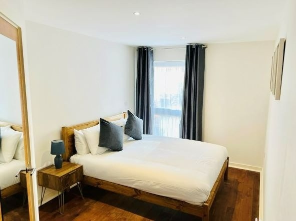 Premium Serviced Apartment Stanmore Place