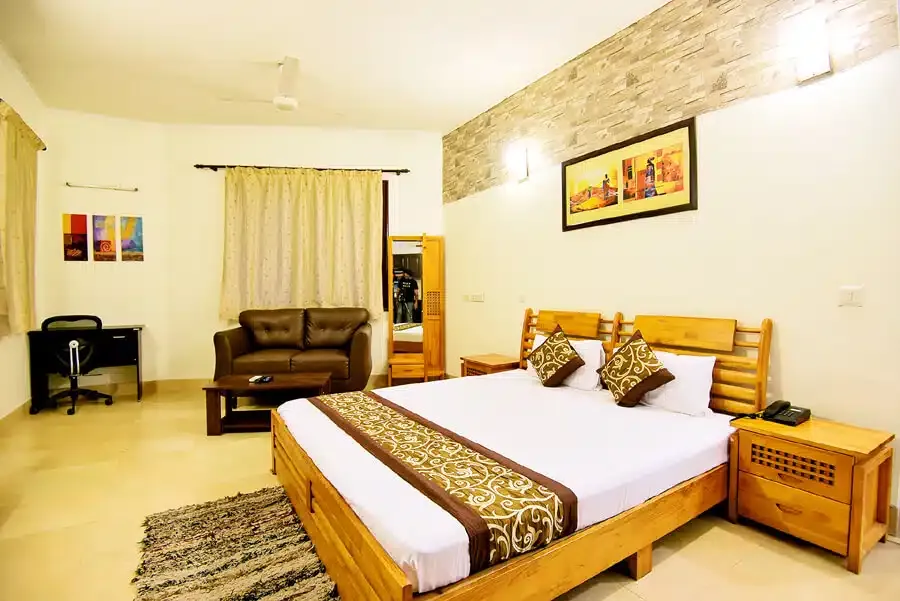 Standard Serviced Apartment Sector 45