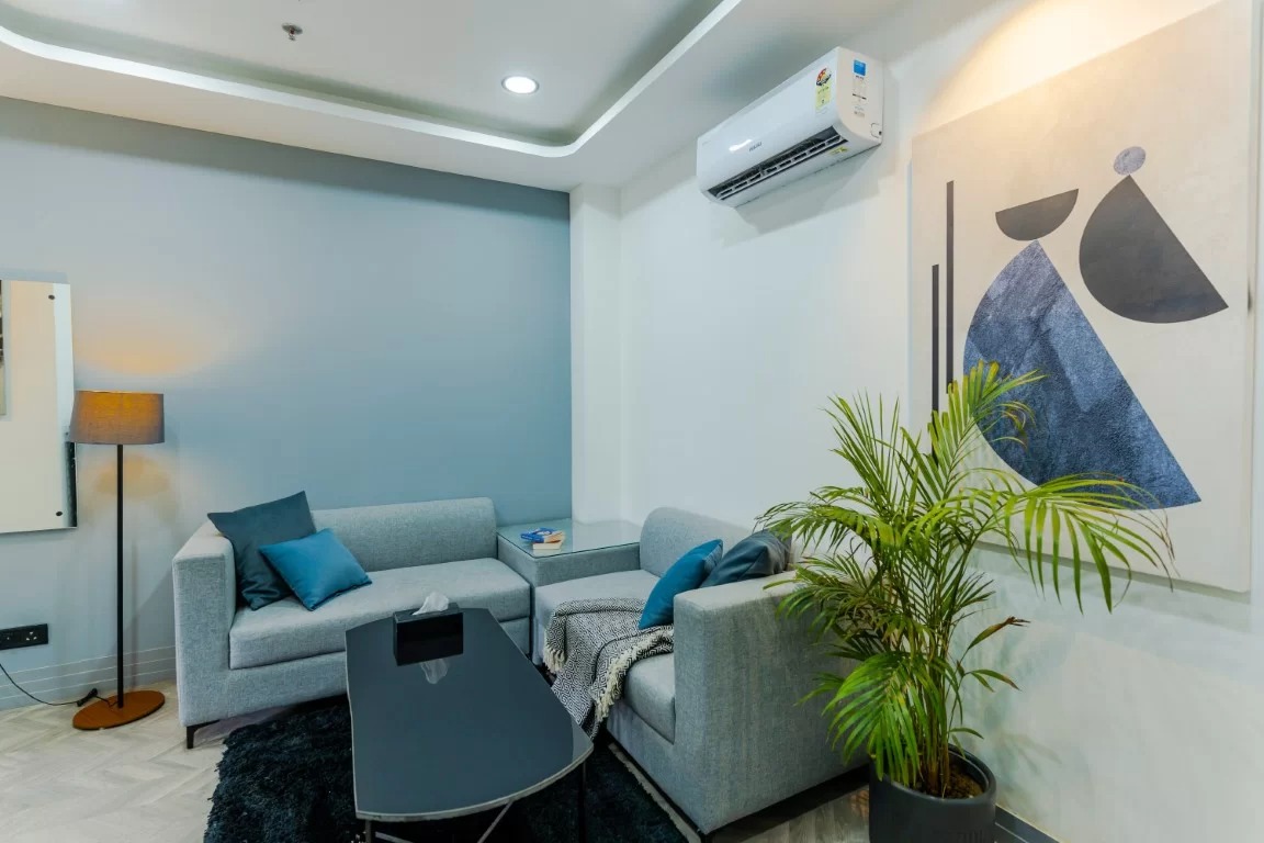 ADP Bedchambers Golf Course Road